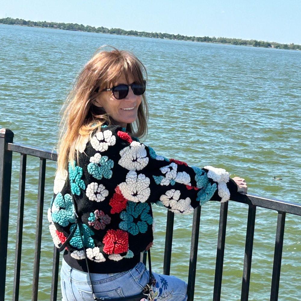 Meet your Posher, Carol